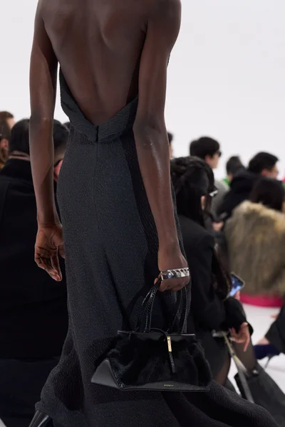 Look 58